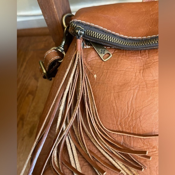 Patricia Nash Backpack  Luzille Leather Convertible Tote Purse‎ camel brown
